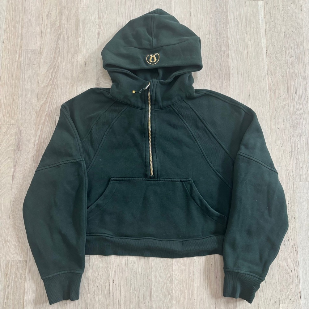 Lululemon Scuba Half Zip Hoodie Womens M/L Green Excellent Gold Logo Zip